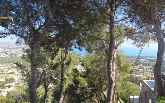 0 Bed, 0 Bath Plot in Moraira, Alicante