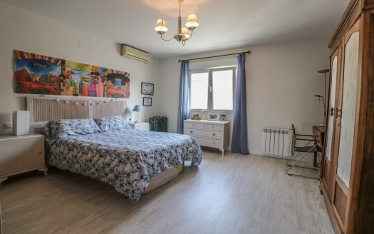 3 Bed, 2 Bath Town house in Teulada, Alicante