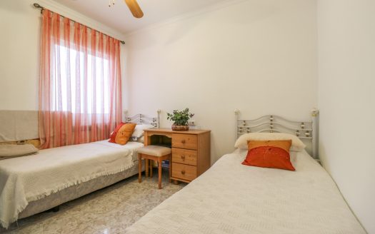 3 Bed, 2 Bath Apartment in Teulada, Alicante