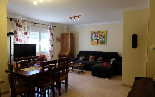 2 Bed, 1 Bath Apartment in Teulada, Alicante