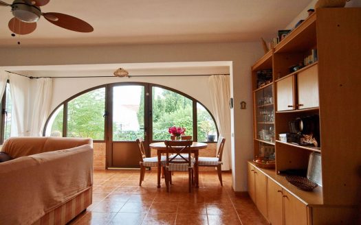 2 Bed, 1 Bath Villas in Moraira, Alicante