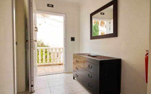 2 Bed, 2 Bath Apartment in Benissa, Alicante