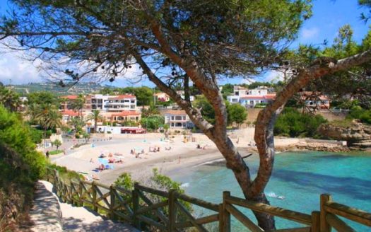 2 Bed, 2 Bath Apartment in Benissa, Alicante