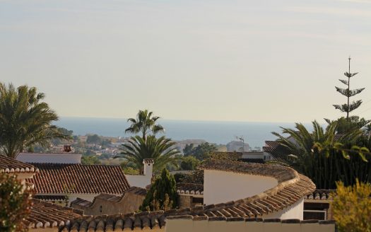 6 Bed, 3 Bath Villa in Moraira, Alicante