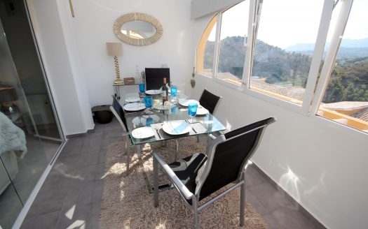 2 Bed, 1 Bath Apartment in Benitachell, Alicante
