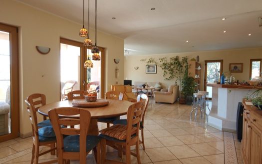 5 Bed, 5 Bath Villas in Benissa, Alicante